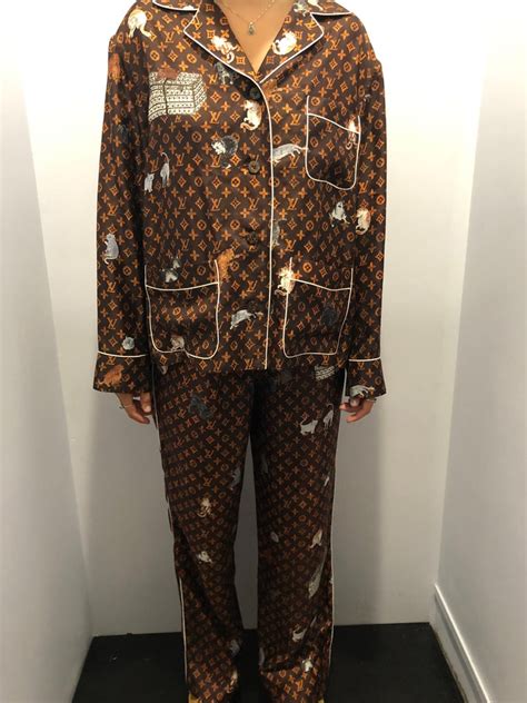 louis vuitton pajamas womens|louis vuitton pajama pants.